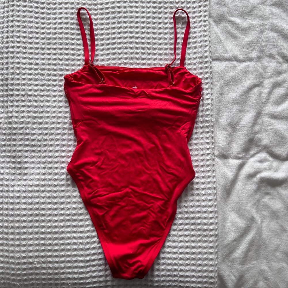 NWOT Vitamin A Swim Jenna One Piece - Ruby EcoLux - Picture 6 of 9